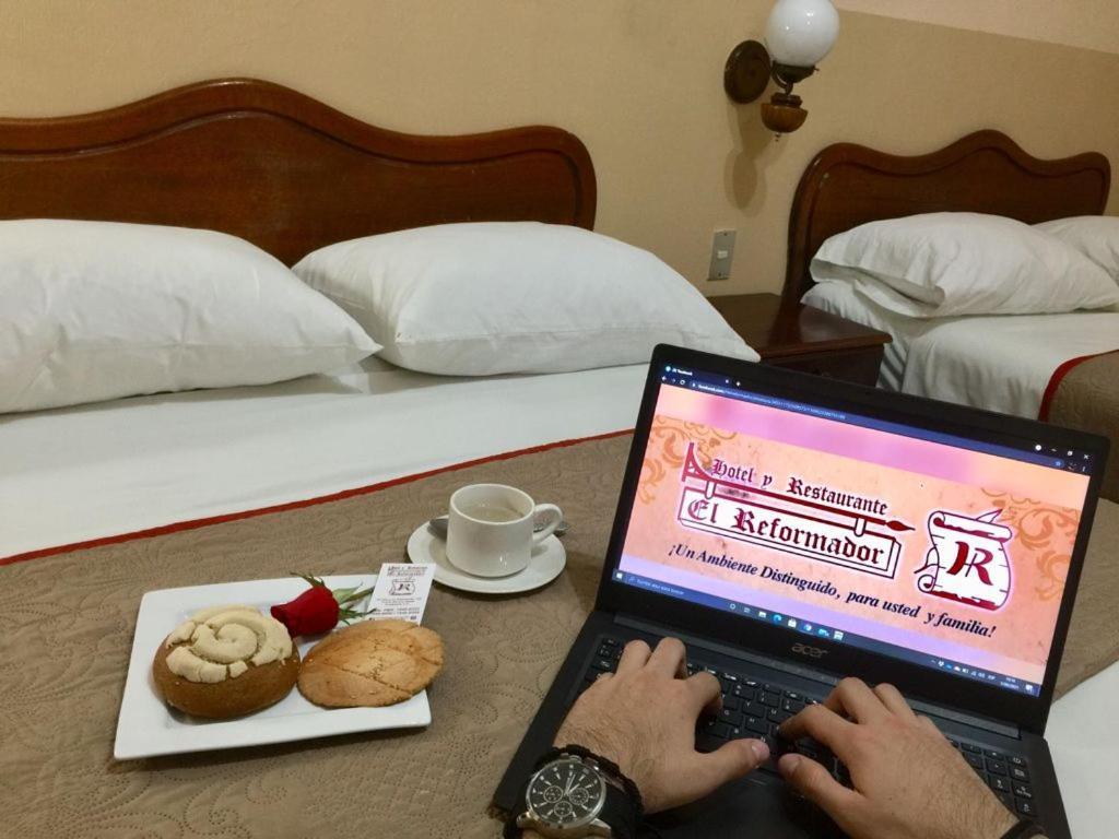 Hotel El Reformador Puerto Barrios Extérieur photo
